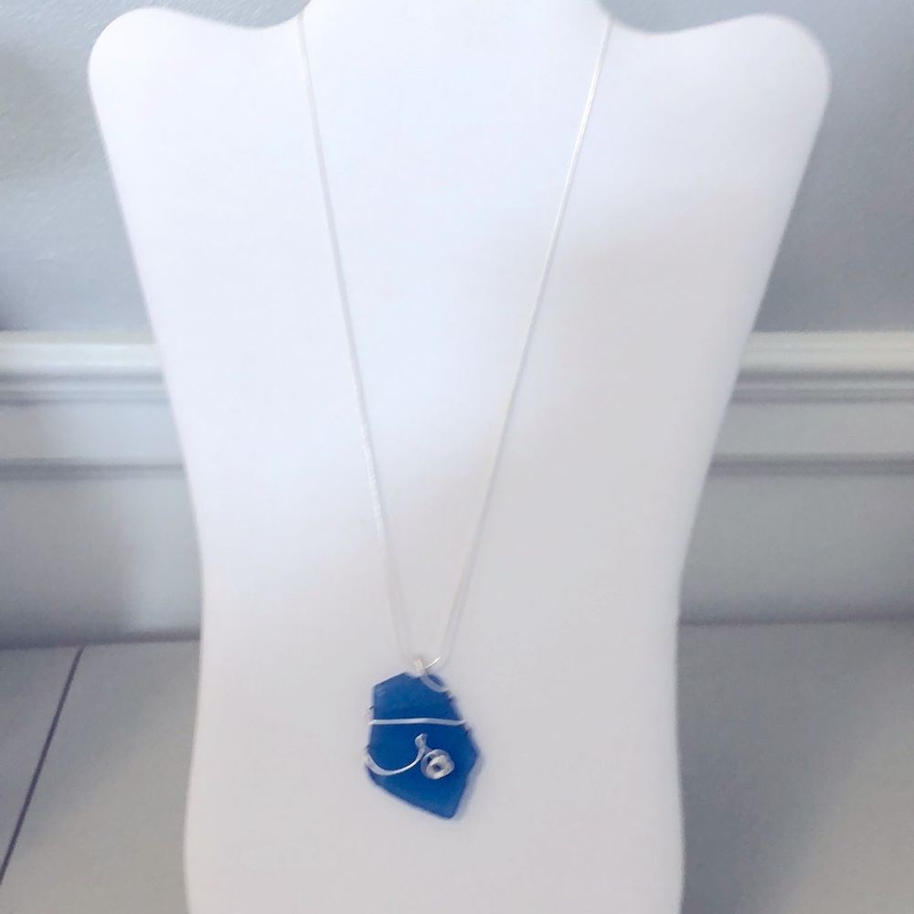 Beautiful Handcrafted Wired Sea Glass Necklace